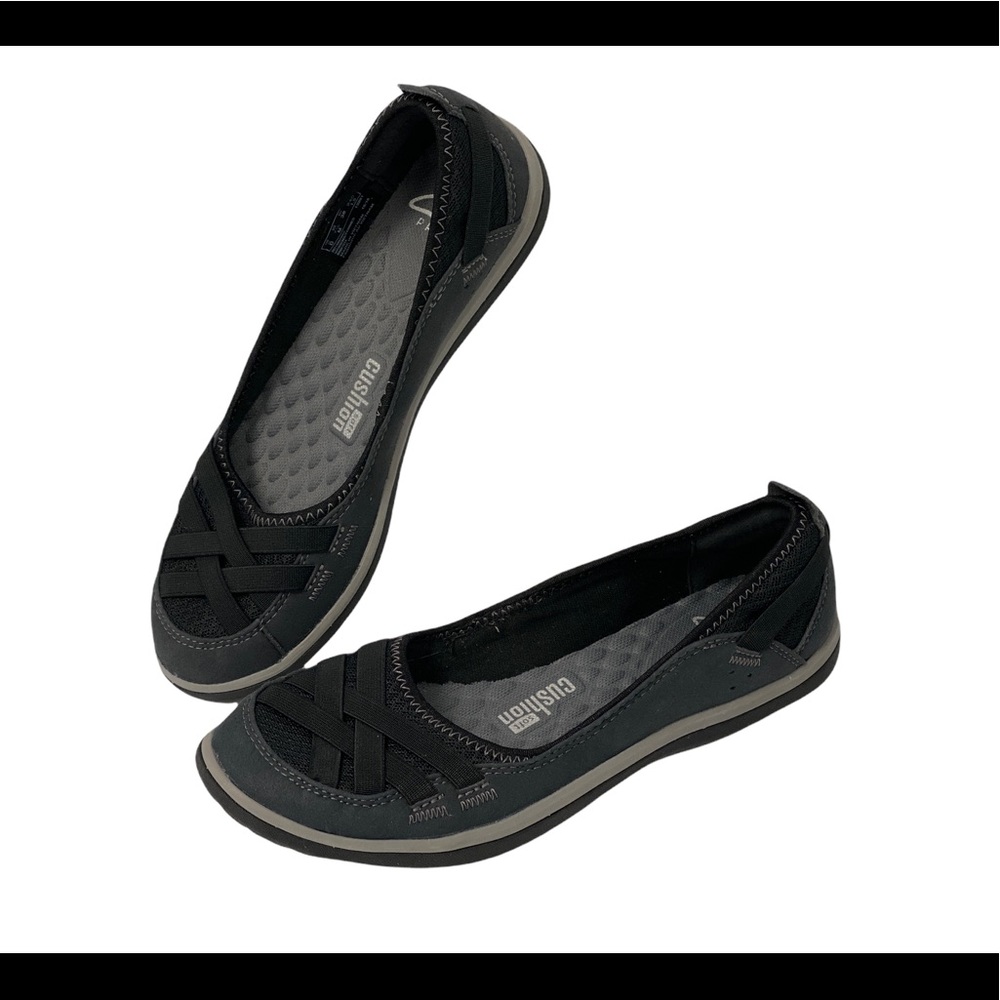CLARKS Black Privo Aria Pump Flats Size 7.5 like new!